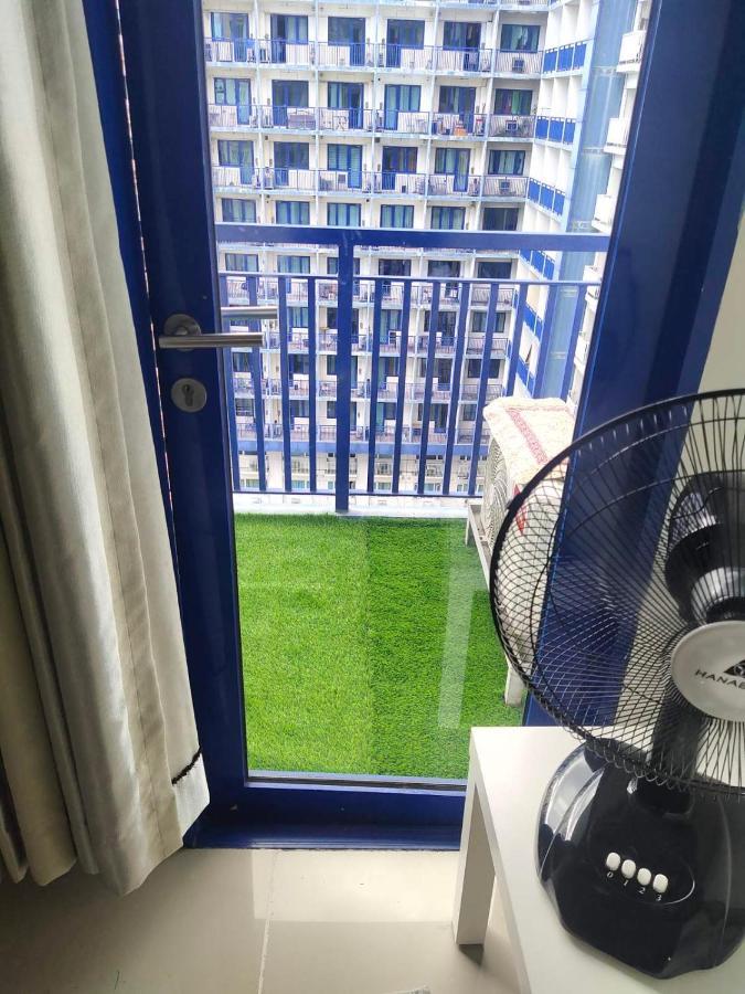 باساي Rhm Sea Residences Condostaycation Moa,Smx المظهر الخارجي الصورة